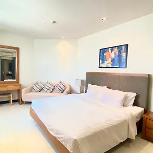 Luxury Seaview Managed By Anh Apartment Nha Trang